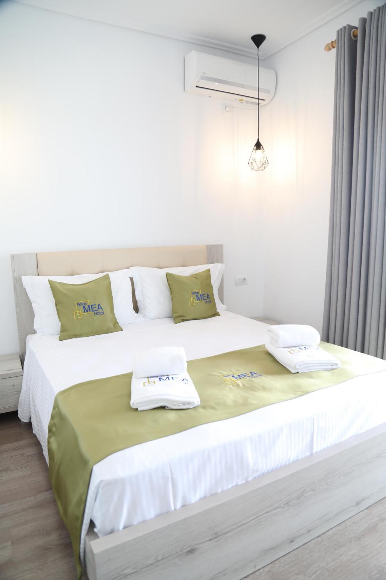 Relax Mea Hotel Саранде Екстериор снимка