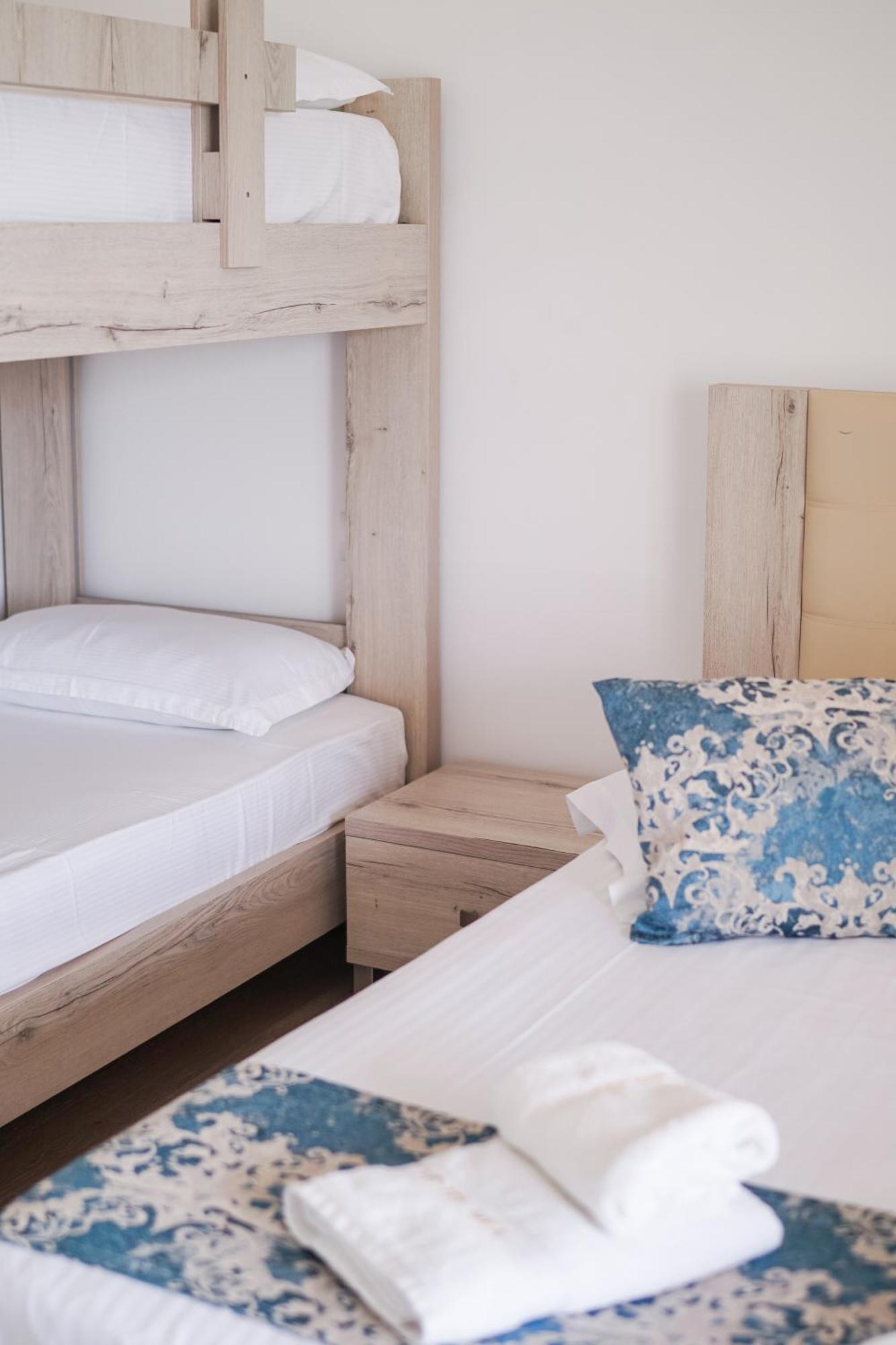 Relax Mea Hotel Саранде Екстериор снимка