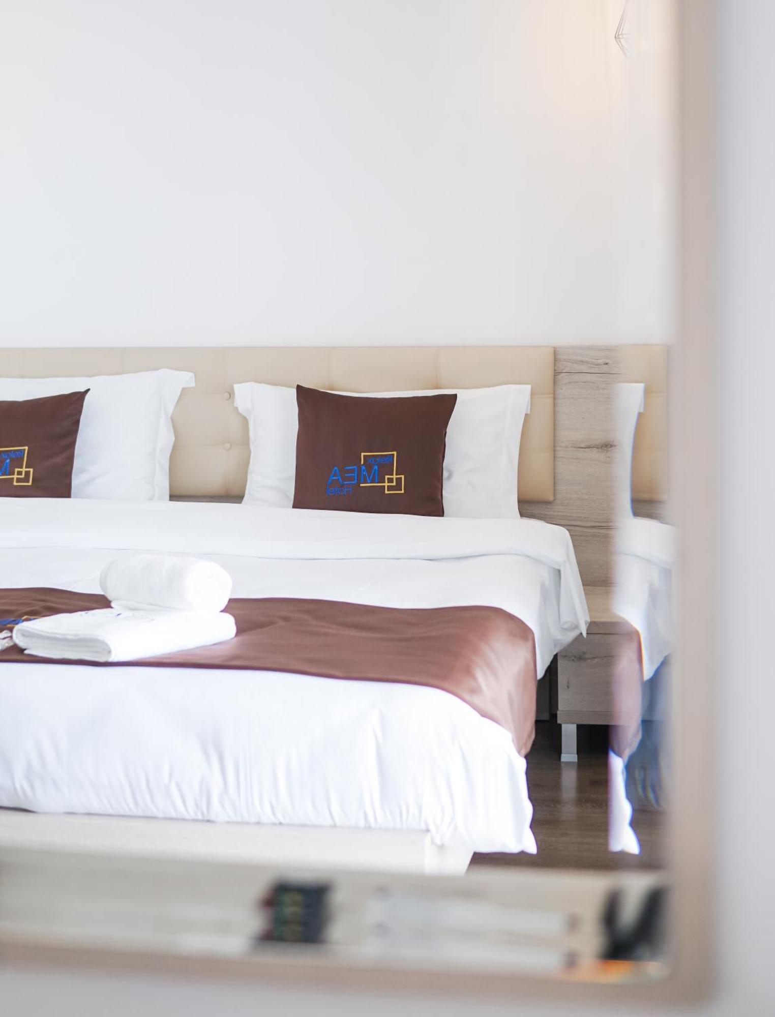 Relax Mea Hotel Саранде Екстериор снимка