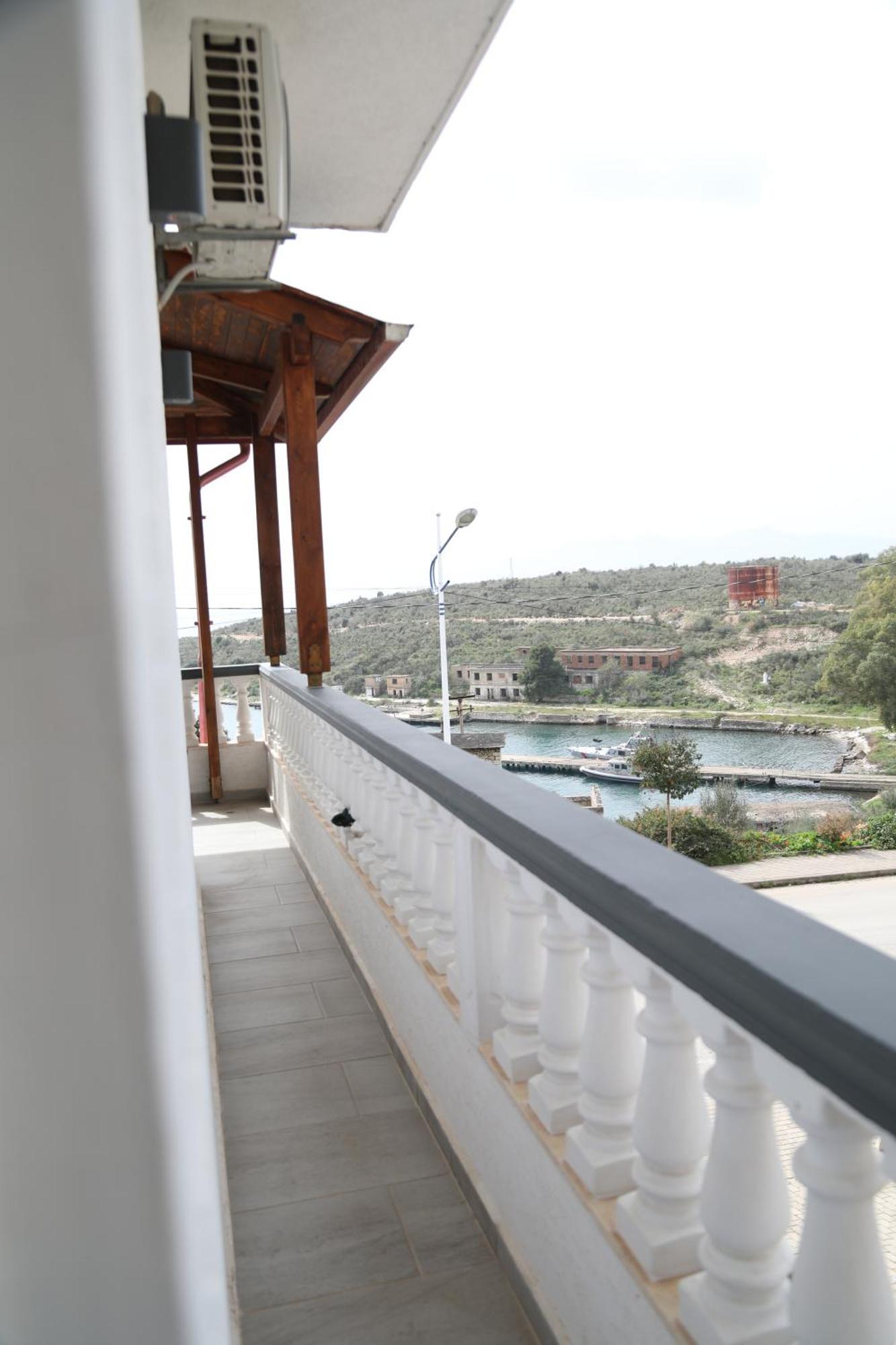 Relax Mea Hotel Саранде Екстериор снимка